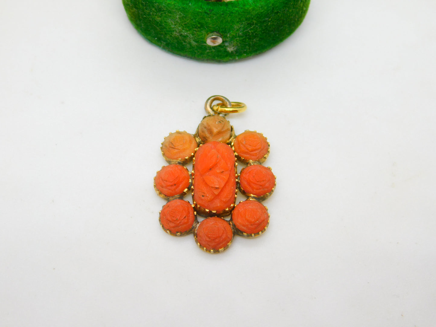 George III 15ct Gold Carved Red Coral Set Floral Pendant Antique c1820