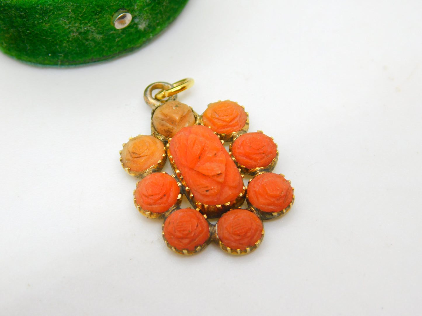 George III 15ct Gold Carved Red Coral Set Floral Pendant Antique c1820