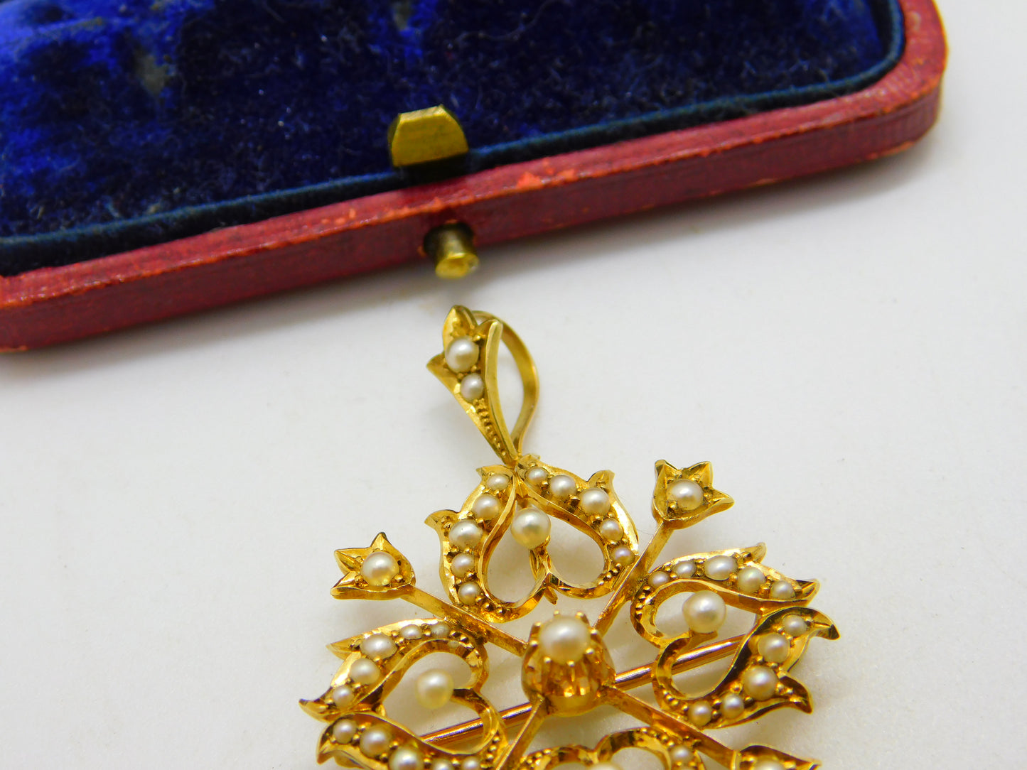 Victorian 15ct Yellow Gold Seed Pearl Set Floral Lavalier Drop Pendant c1890