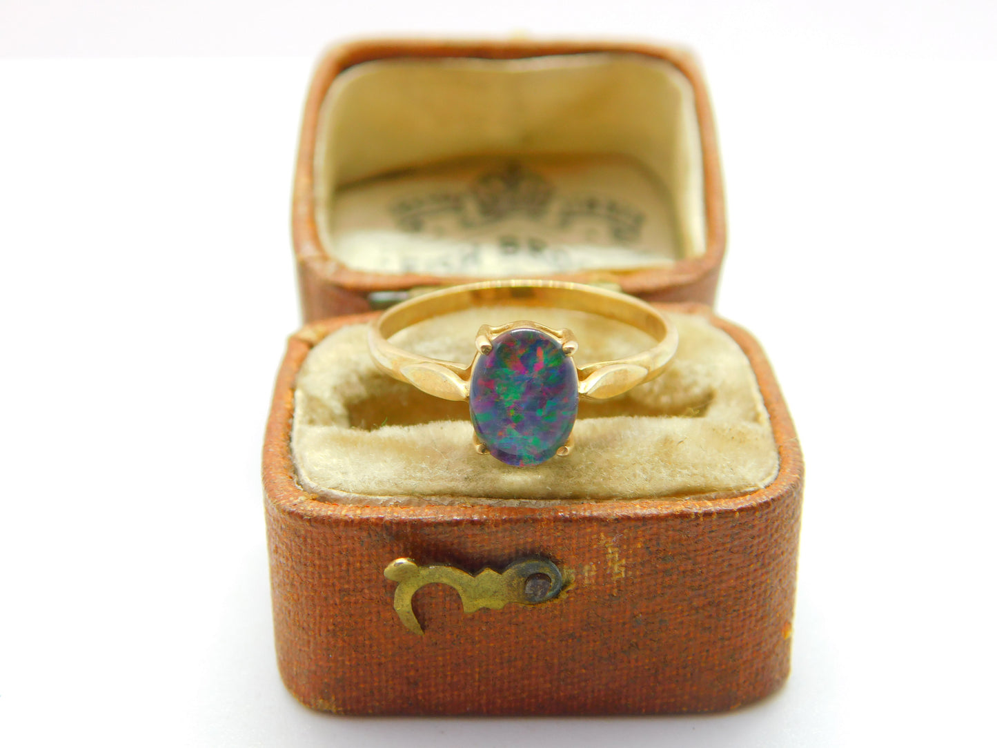 9ct Yellow Gold & Cabochon Doublet Opal Band Ring Vintage c1970 Size N1/2 UK