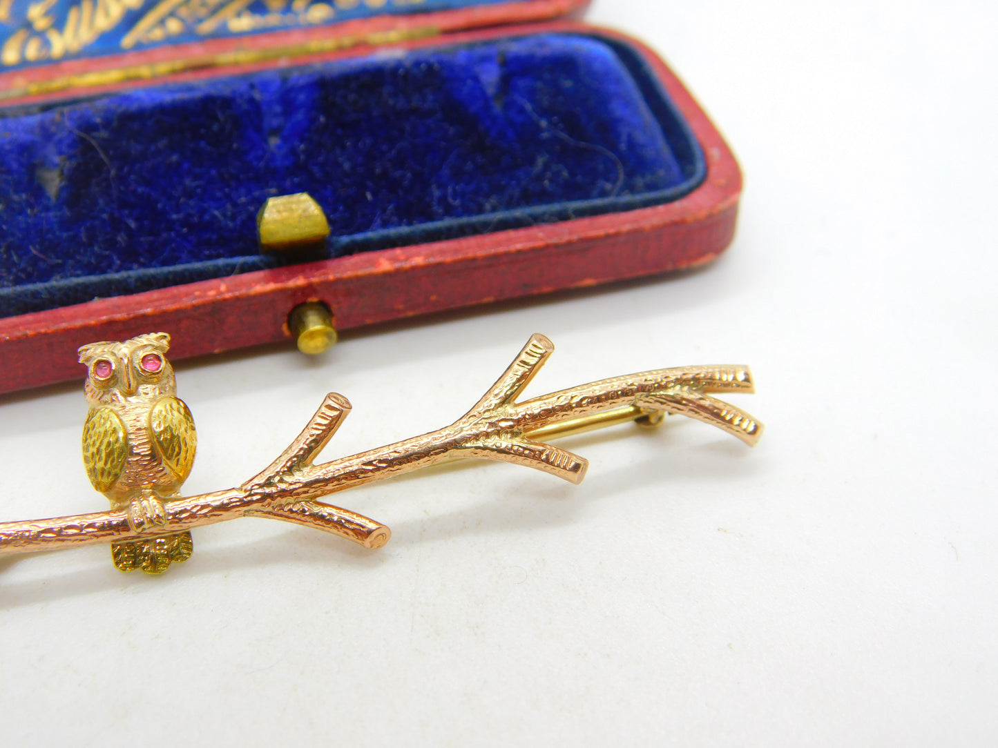 9ct Yellow Gold Owl Perched on Branch Bar Brooch Vintage 1963 Birmingham