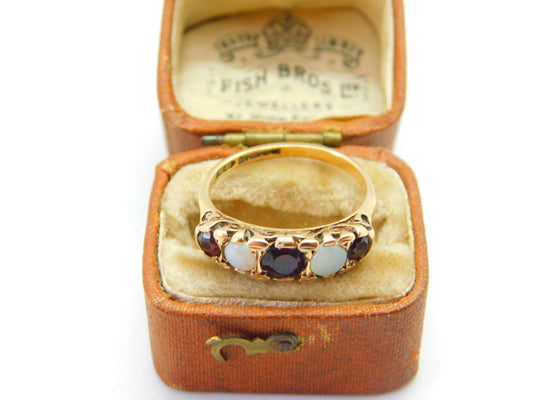 9ct Yellow Gold, Bohemian Garnet & Opal Set Boat Ring 1977 Birmingham