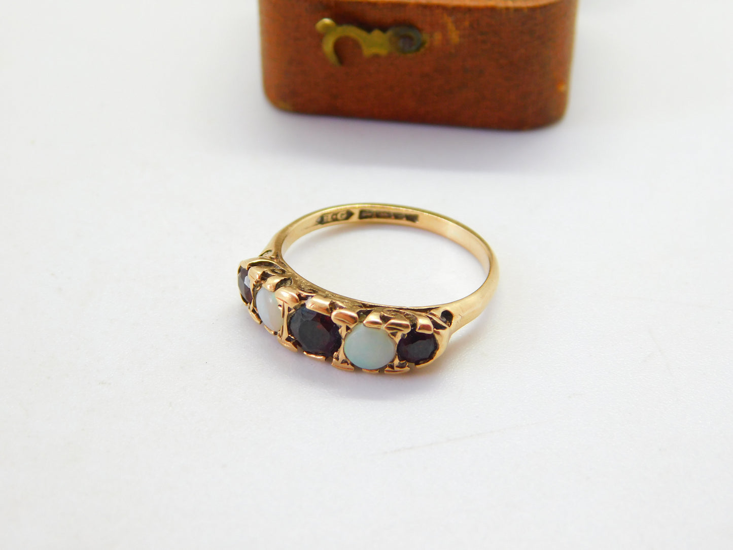 9ct Yellow Gold, Bohemian Garnet & Opal Set Boat Ring 1977 Birmingham