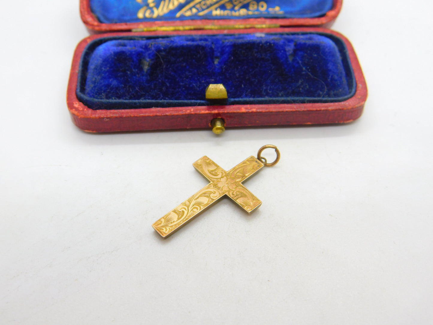 Edwardian 9ct Yellow Gold Floral Pattern Cross Crucifix Antique c1910