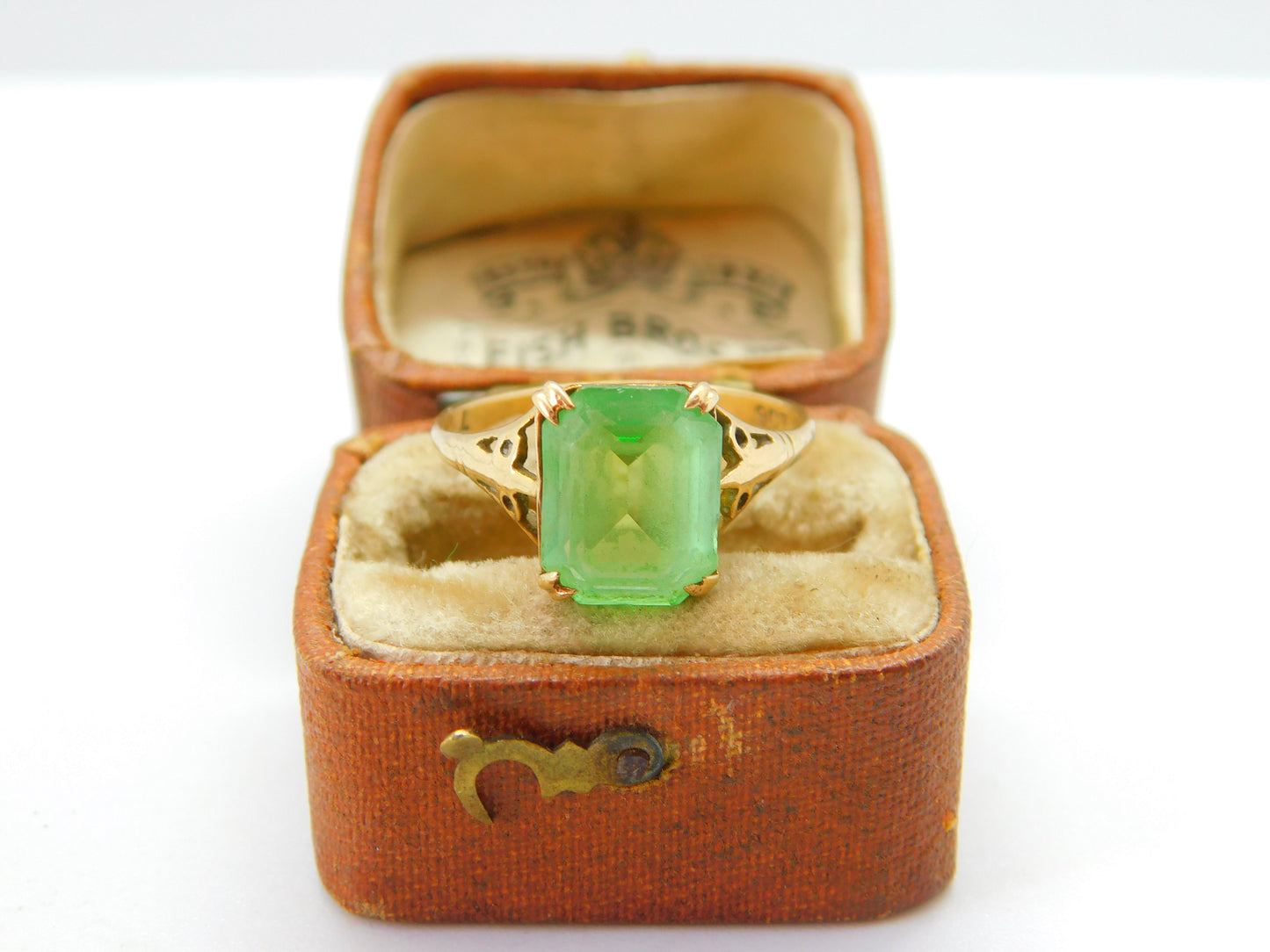 Edwardian 9ct Yellow Gold & Green Peridot Paste Set Dress Ring c1910 Antique