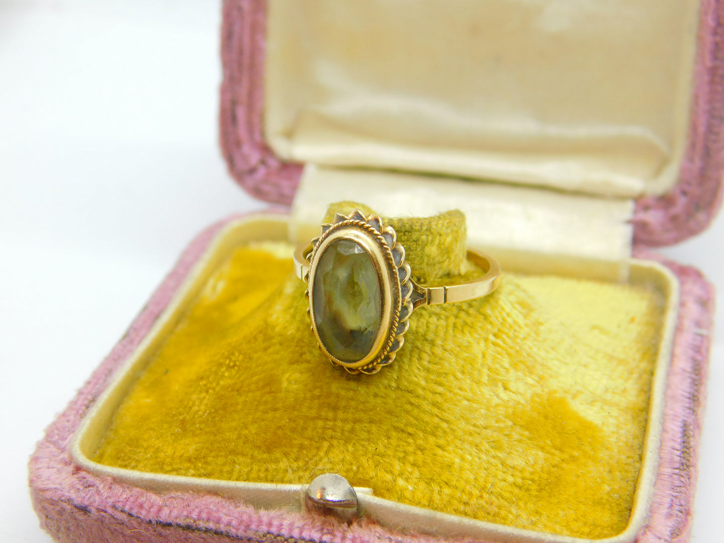 9ct Yellow Gold & Citrine Set Band Ring 1971 Birmingham Vintage Size P 1/2 UK