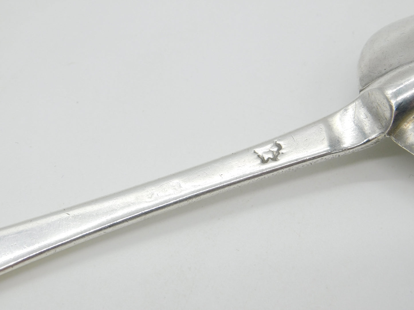 King William III Britannia Silver Dog Nose Tablespoon c1697 Francis Archbold