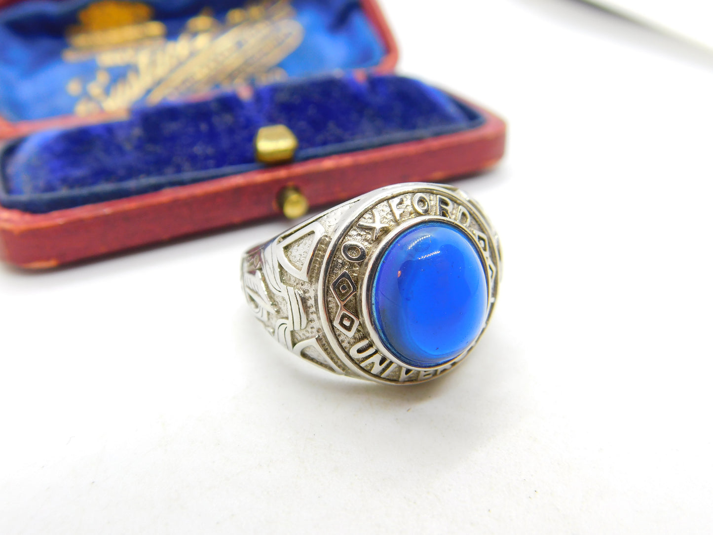 Sterling Silver Blue Cabochon Set 'Oxford University' Graduation Ring Vintage