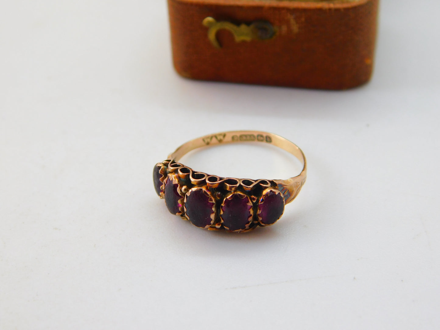 Victorian 9ct Rose Gold Almandine Garnet Five-Stone Ring 1882 Birmingham