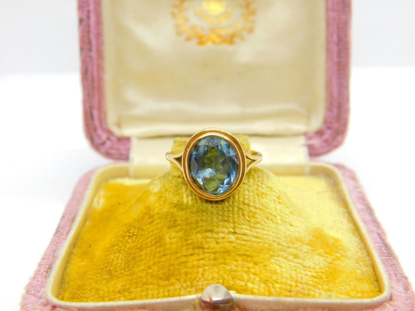 9ct Yellow Gold Blue Topaz Set Dress Ring Vintage c1970 Sheffield