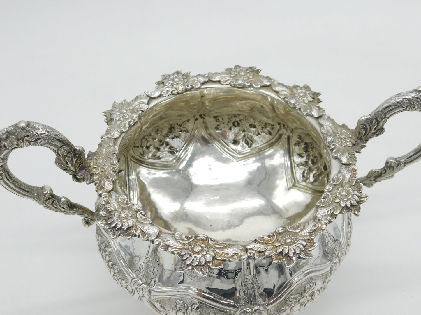 Irish George IV Sterling Silver Large Floral Sugar Bowl Antique 1828 Dublin