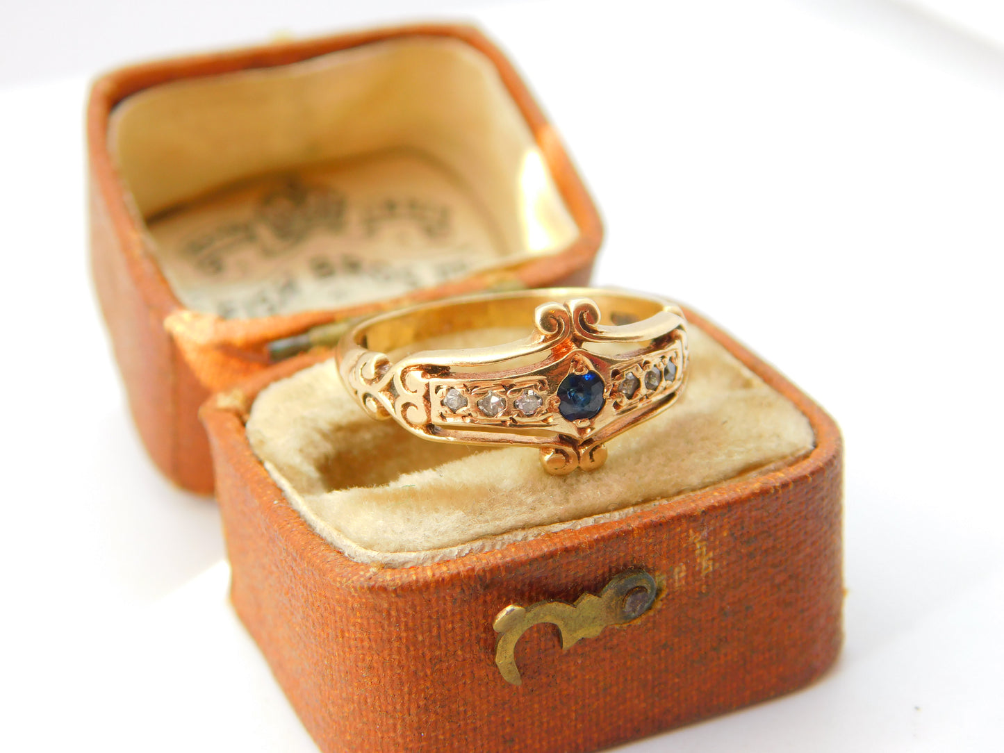 9ct Yellow Gold, Sapphire & Diamond Set Victorian Style Ring 1978 London