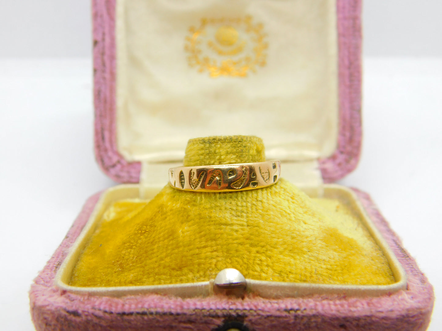 Edwardian 9ct Gold 'Mizpah' Sweetheart Band Ring Antique c1910