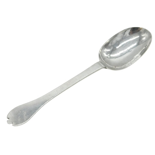 17th Century Sterling Silver Trefid Spoon William & Mary