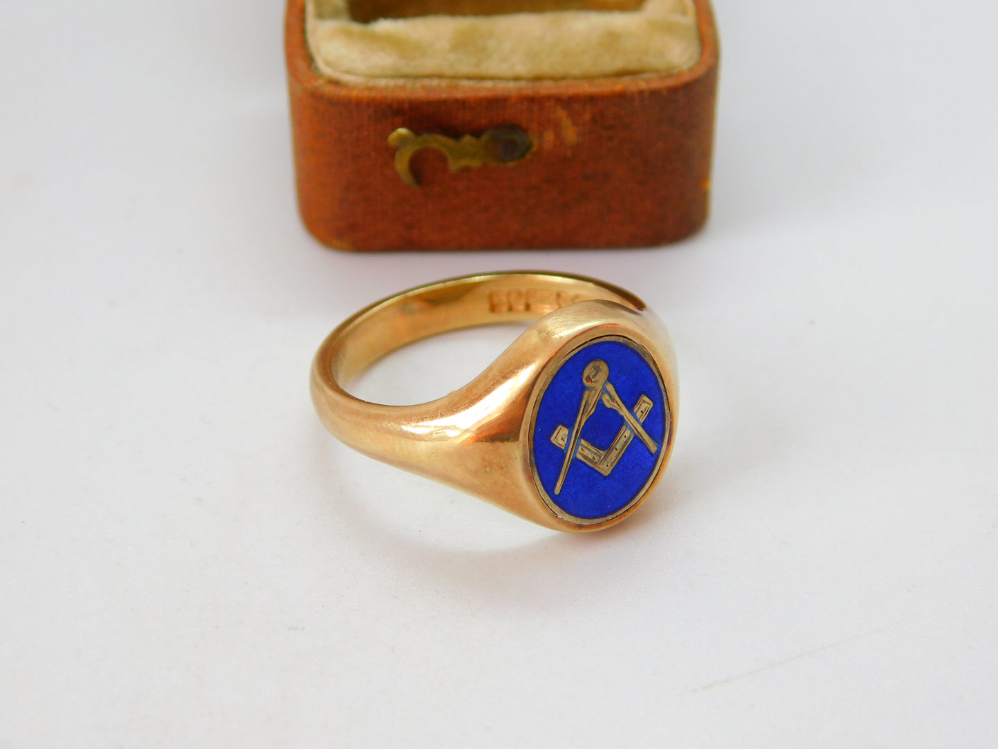 9ct Gold, Blue Enamel Masonic Spinning Secret Symbol Ring 1972 Birmingham