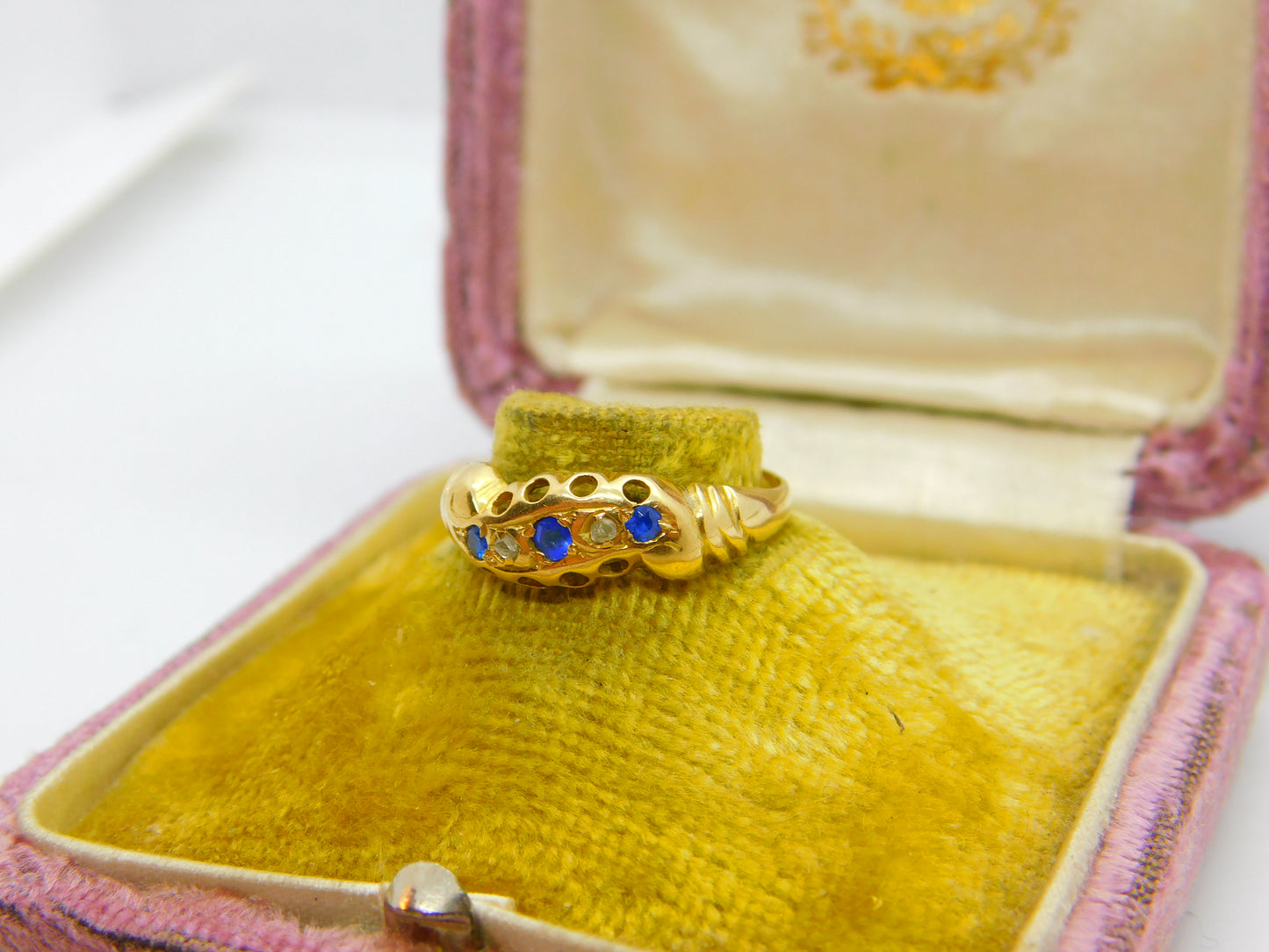 Victorian 18ct Yellow Gold, Sapphire & Diamond Boat Ring Birmingham c1890