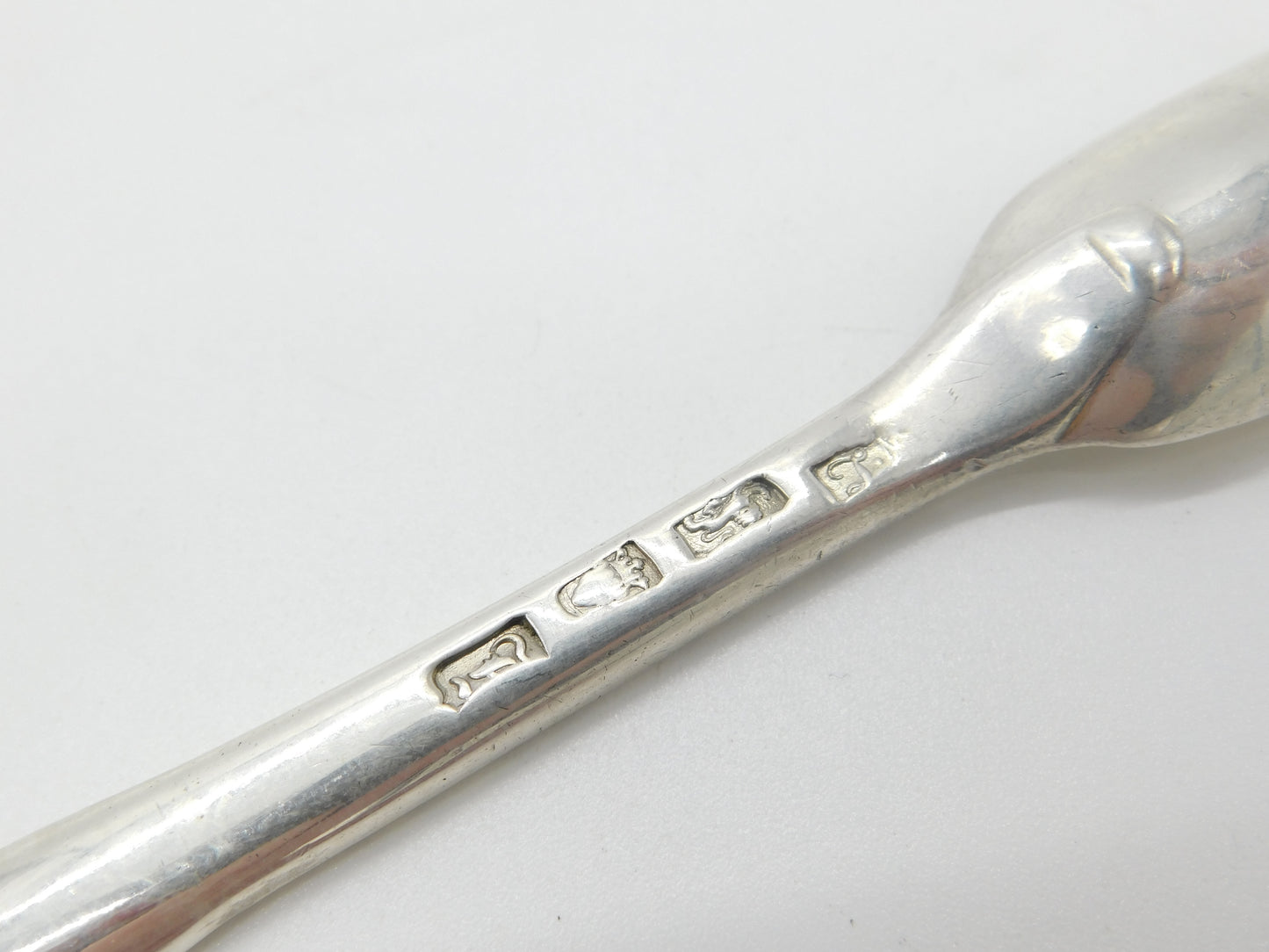 Georgian Sterling Silver Bone Marrow Scoop Bright Cut 1766 London Thomas Moore II