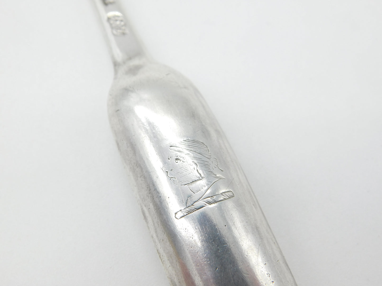 George II Sterling Silver Bone Marrow Scoop with Crest 1751 London R. Gosling