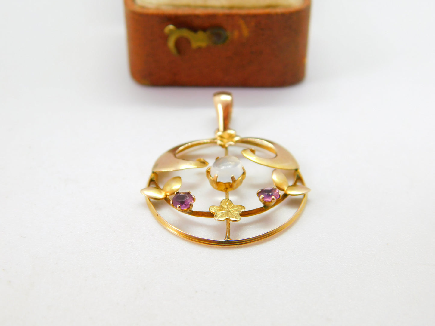 Edwardian 9ct Yellow Gold, Moonstone & Amethyst Lavalier Drop Pendant c1910