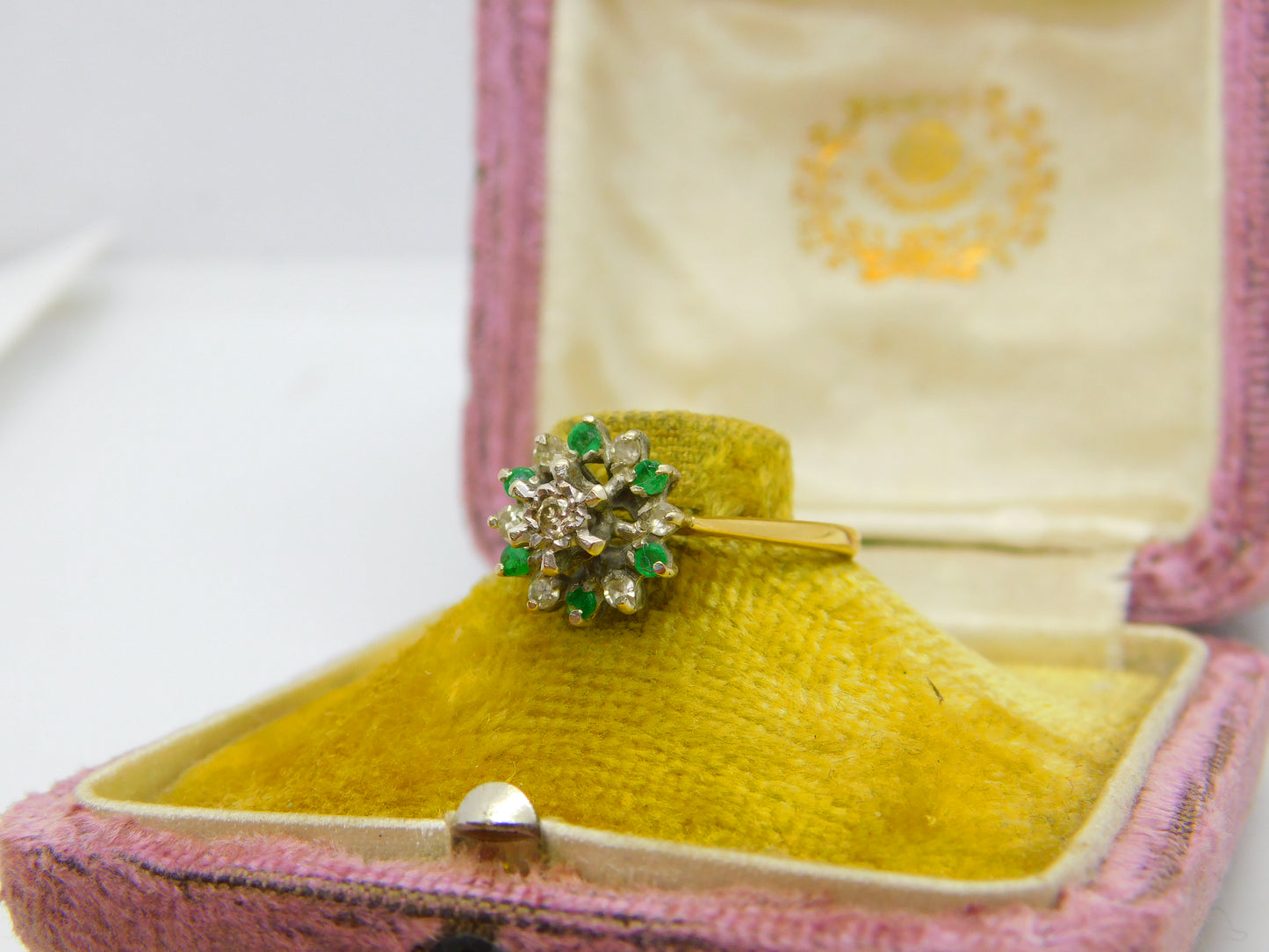 18ct Yellow Gold, Emerald & Diamond Floral Cluster Ring 1973 Birmingham Vintage