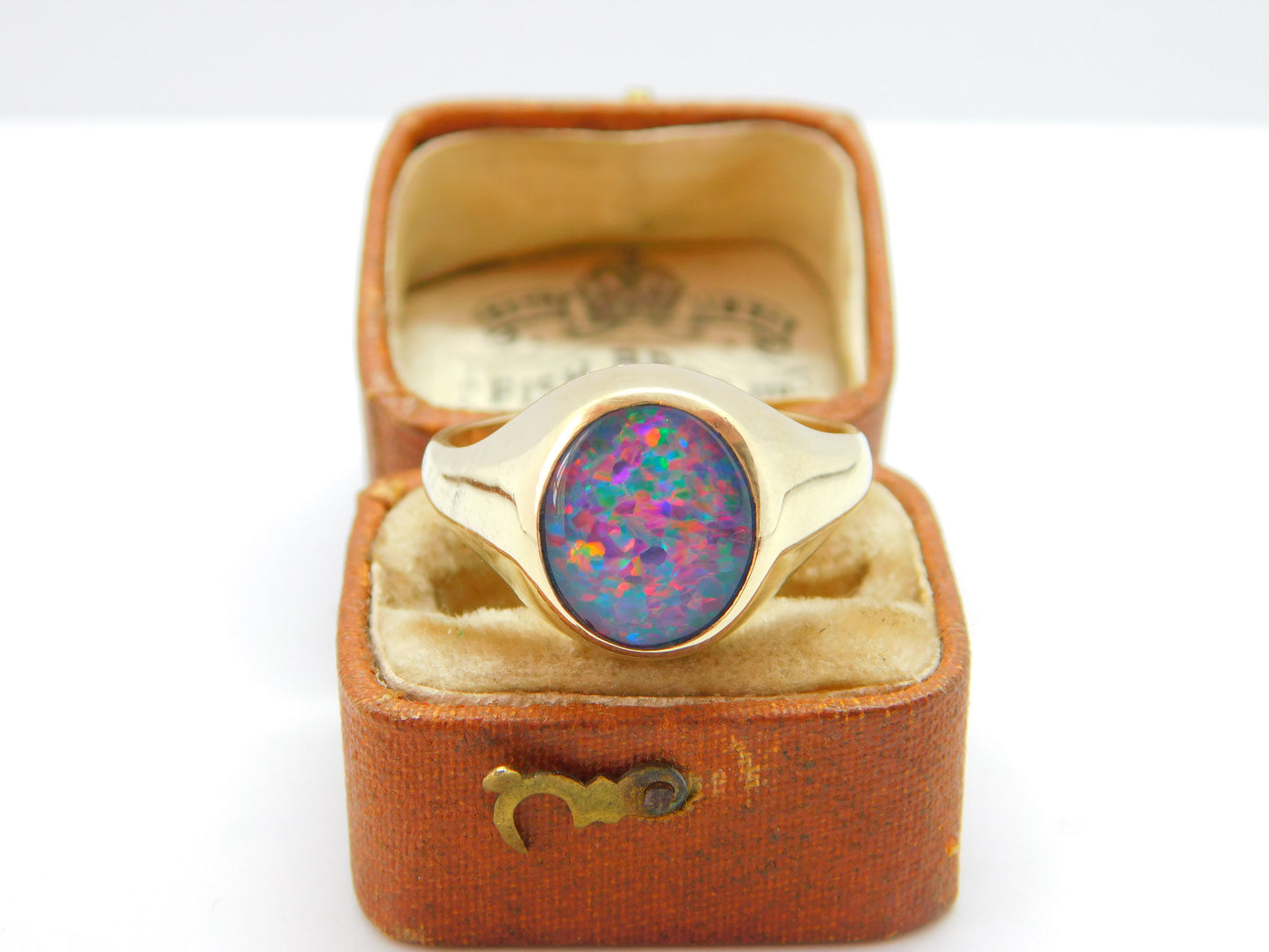 9ct Yellow Gold Cabochon Doublet Opal Signet Ring Antique c1930 Art Deco