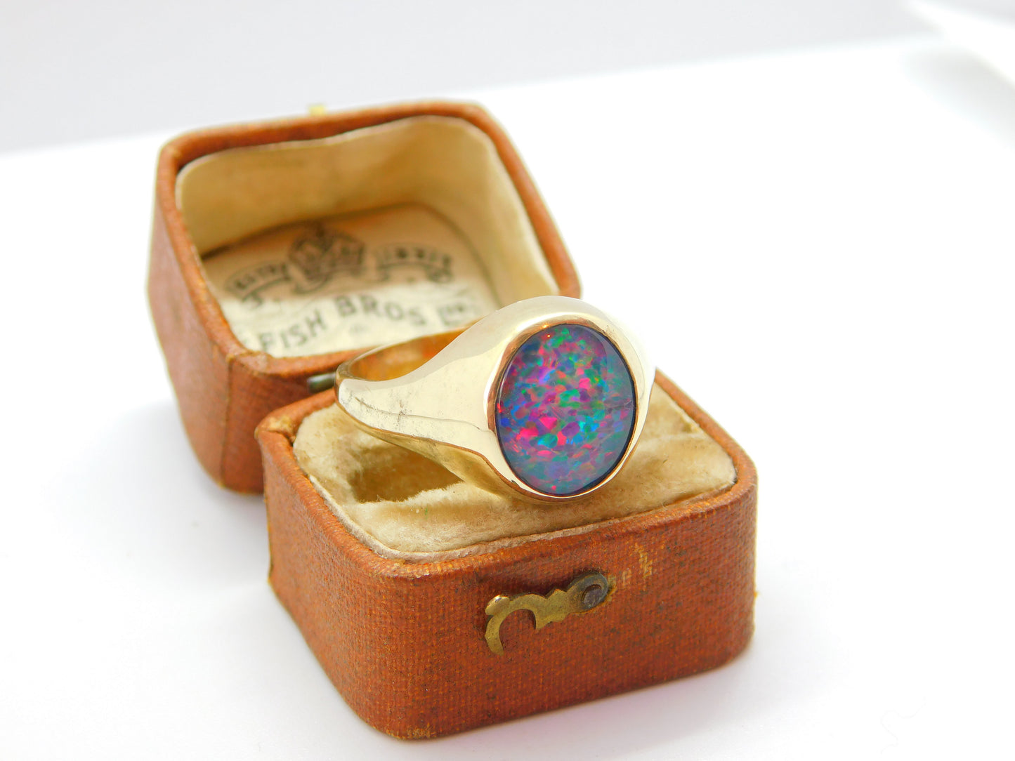 9ct Yellow Gold Cabochon Doublet Opal Signet Ring Antique c1930 Art Deco