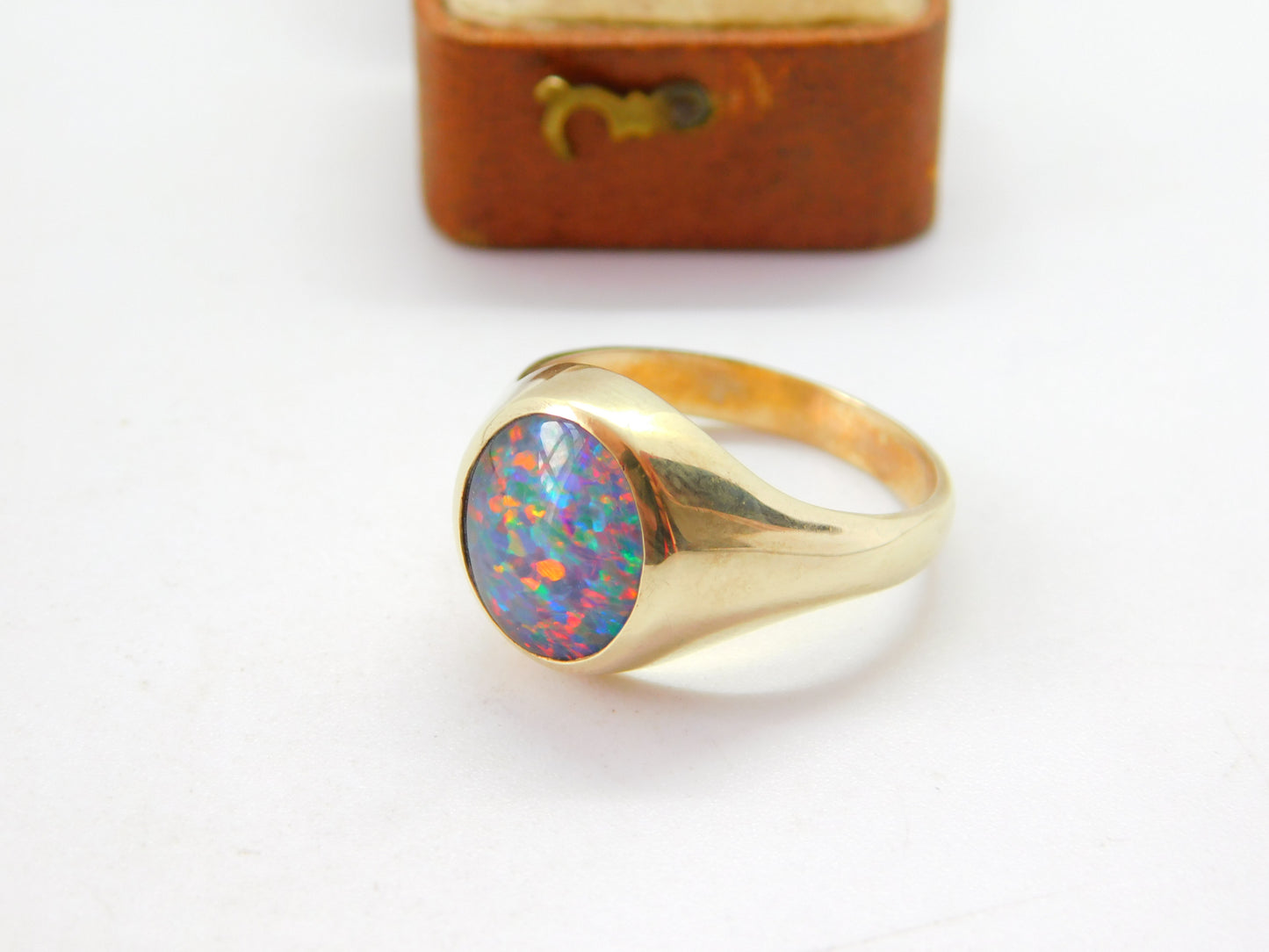 9ct Yellow Gold Cabochon Doublet Opal Signet Ring Antique c1930 Art Deco