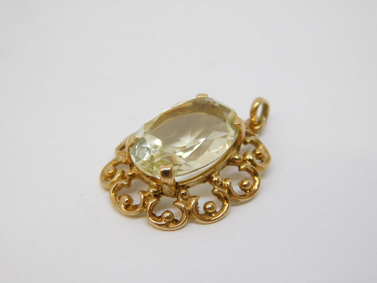 9ct Yellow Gold Carved Citrine Set Floral Drop Pendant Vintage 1968 London
