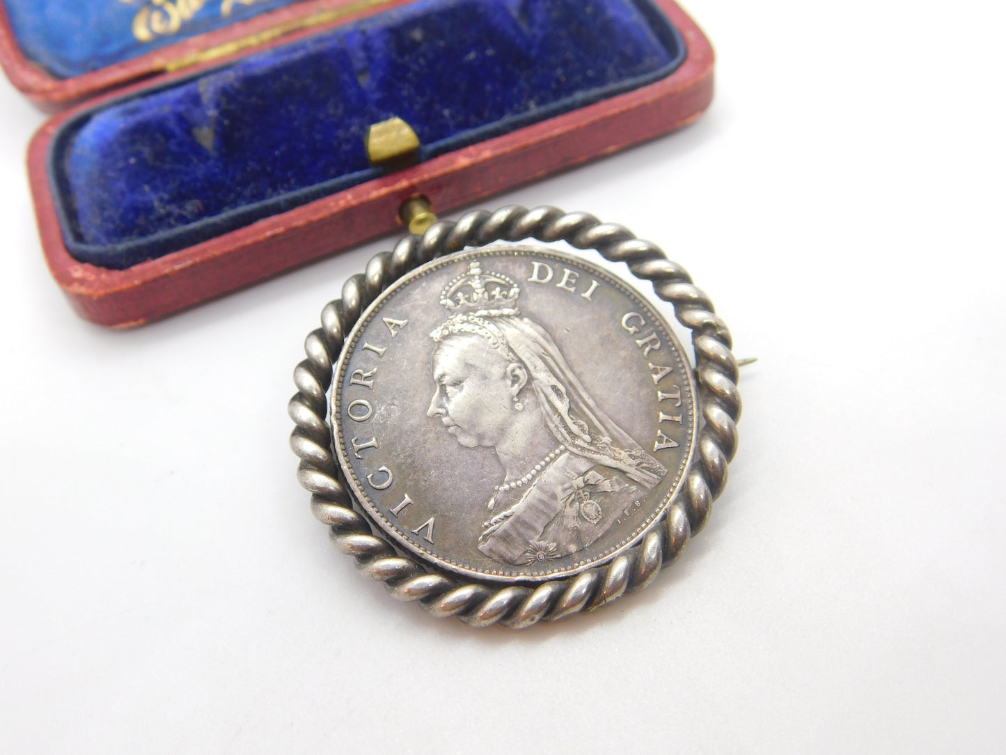 Queen Victoria Sterling Silver Rotating Coin Jubilee Brooch Antique 1887