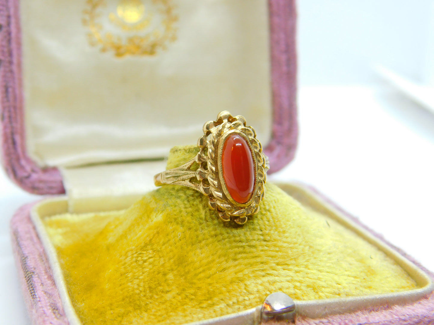 9ct Yellow Gold Cabochon Carnelian Set Signet Ring Vintage 1975 Birmingham