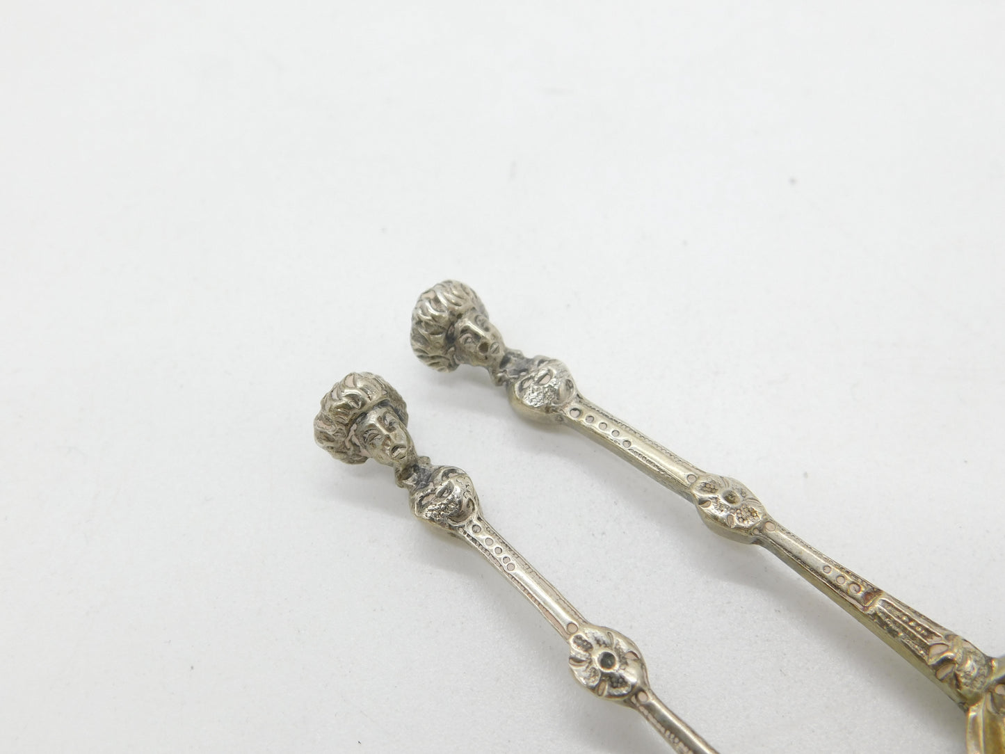 Pair of Victorian Sterling Silver Lady Bust Terminal Mustard Spoons 1866 London