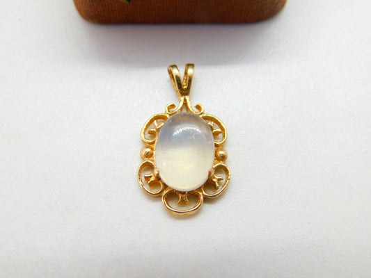 9ct Yellow Gold Floral Pattern Cabochon Moonstone Drop Pendant Vintage c1980