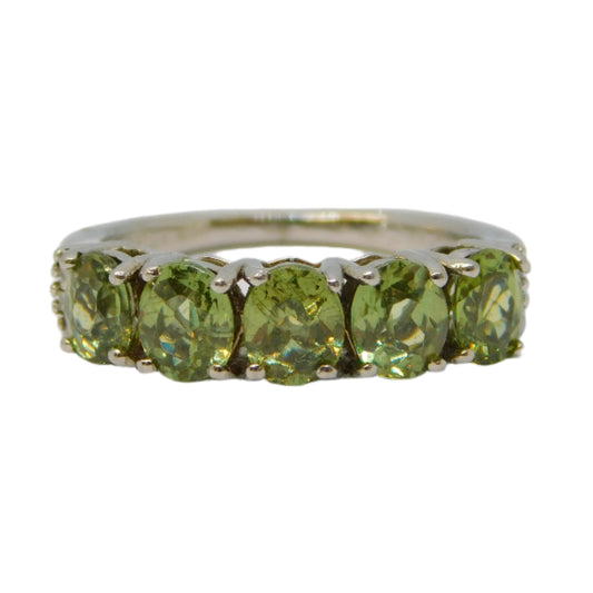 .950 Platinum, Demantoid Garnet & White Sapphire Five-Stone Ring Vintage c1990