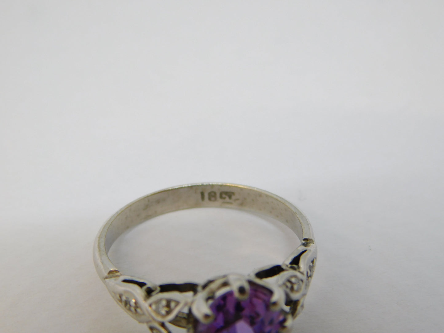 18ct White Gold, Oval Cut Amethyst & Diamond Floral Dress Ring Vintage c1970
