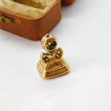 Georgian 9ct Gold Cased Citrine Intaglio Seal Fob 'Man Rowing a Boat' c1820