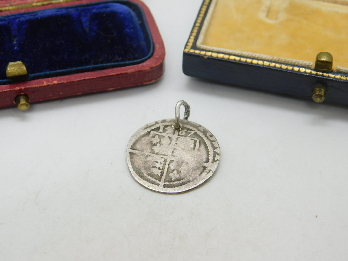 Queen Elizabeth I Hammered Silver Sixpence Coin Charm Pendant 1567 Antique