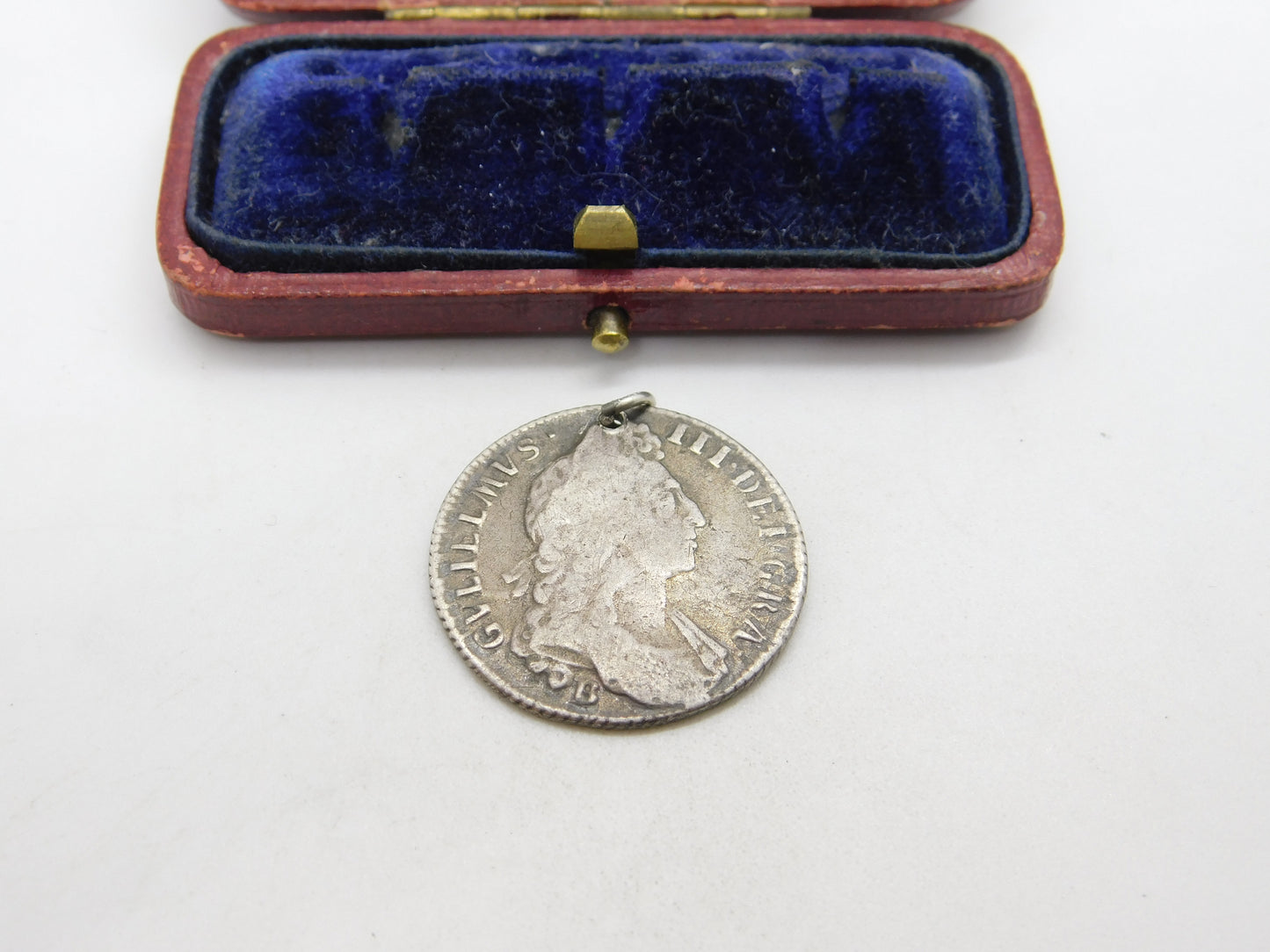 King William III Bristol Mint Silver Shilling Coin Fob Pendant Antique 1696