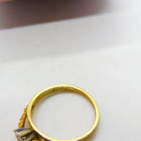18ct Yellow Gold Illusion Set Diamond Bark Effect Solitaire Ring 1972 London