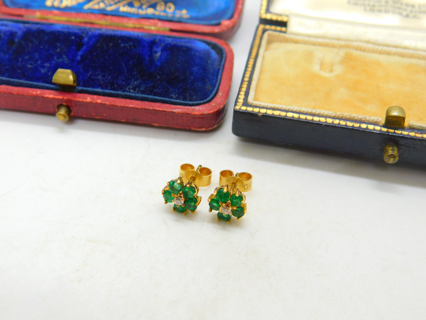 18ct Yellow Gold, Emerald & Diamond Floral Cluster Stud Earrings Vintage London