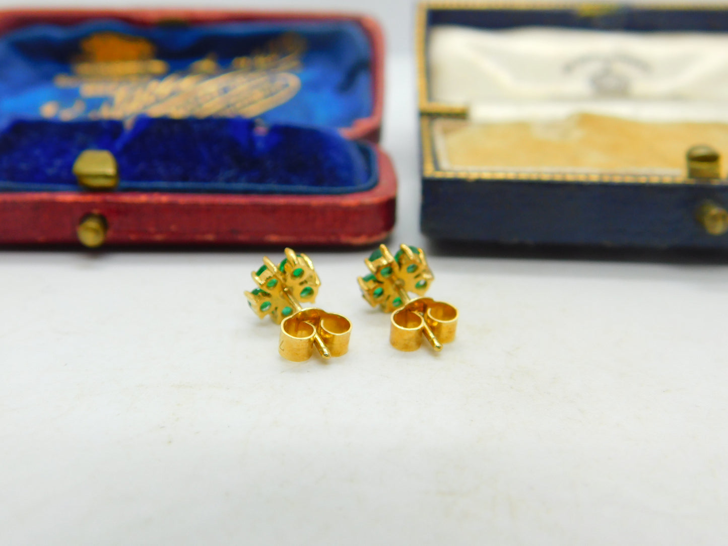 18ct Yellow Gold, Emerald & Diamond Floral Cluster Stud Earrings Vintage London