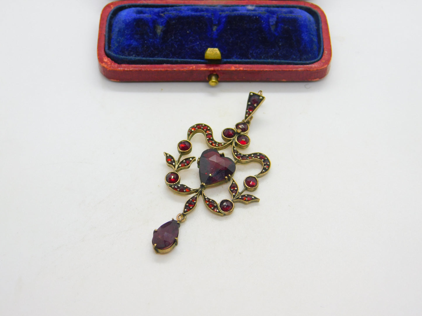 Victorian Austrian 9ct Gold & Bohemian Garnet Floral Heart Drop Lavalier Pendant