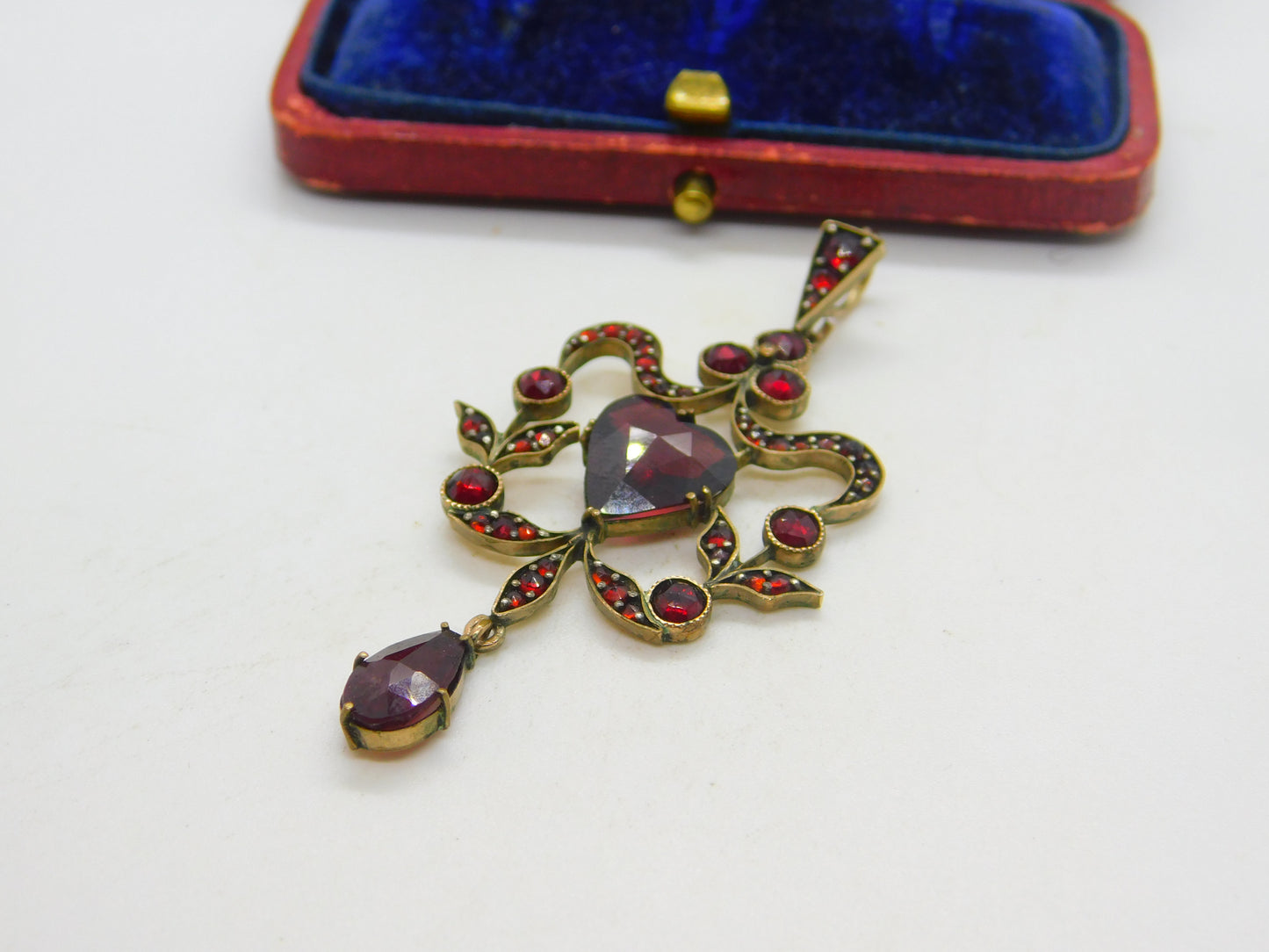 Victorian Austrian 9ct Gold & Bohemian Garnet Floral Heart Drop Lavalier Pendant