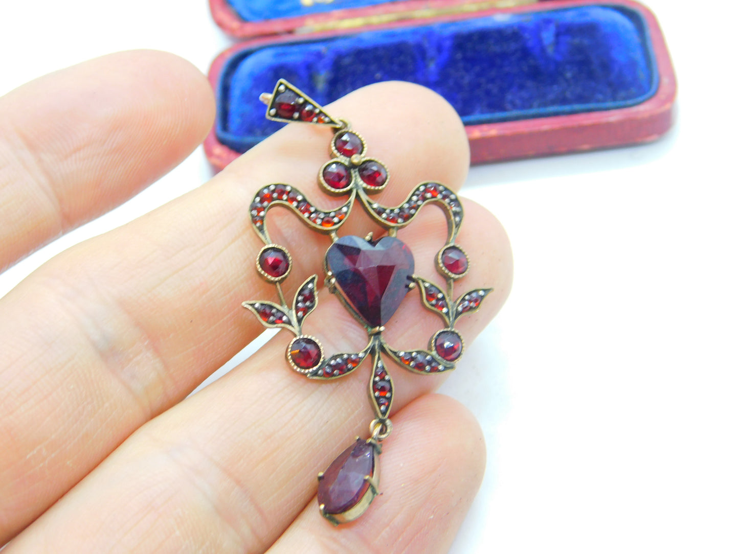 Victorian Austrian 9ct Gold & Bohemian Garnet Floral Heart Drop Lavalier Pendant