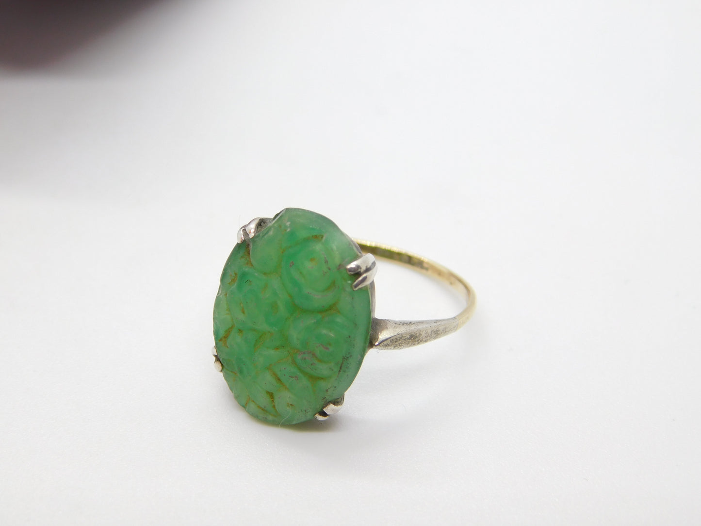 9ct Gold & Silver Set Carved Chrysanthemum Jade Ring Antique c1920 Deco