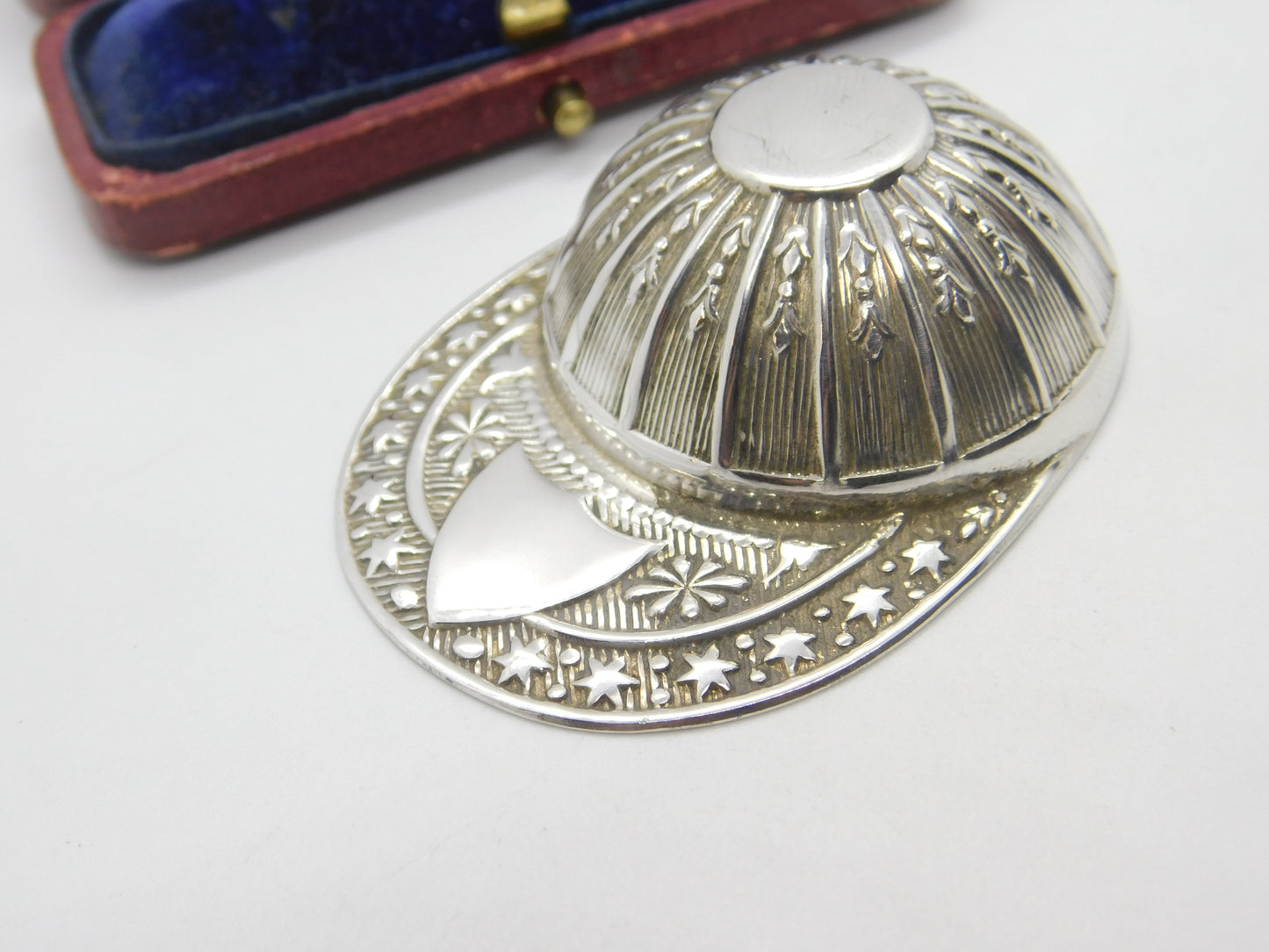 Sterling Silver Jockey Riding Hat Tea Caddy Spoon 1981 Sheffield Vintage