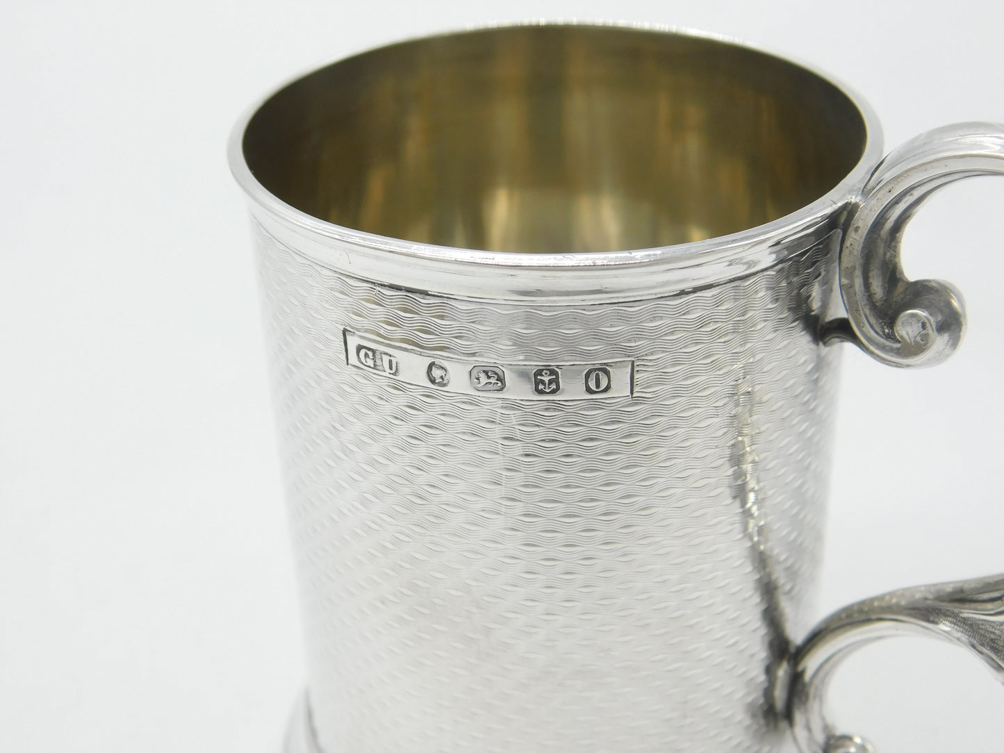 Victorian Sterling Silver Engine Turned Christening Mug 1868 Birmingham G. Unite