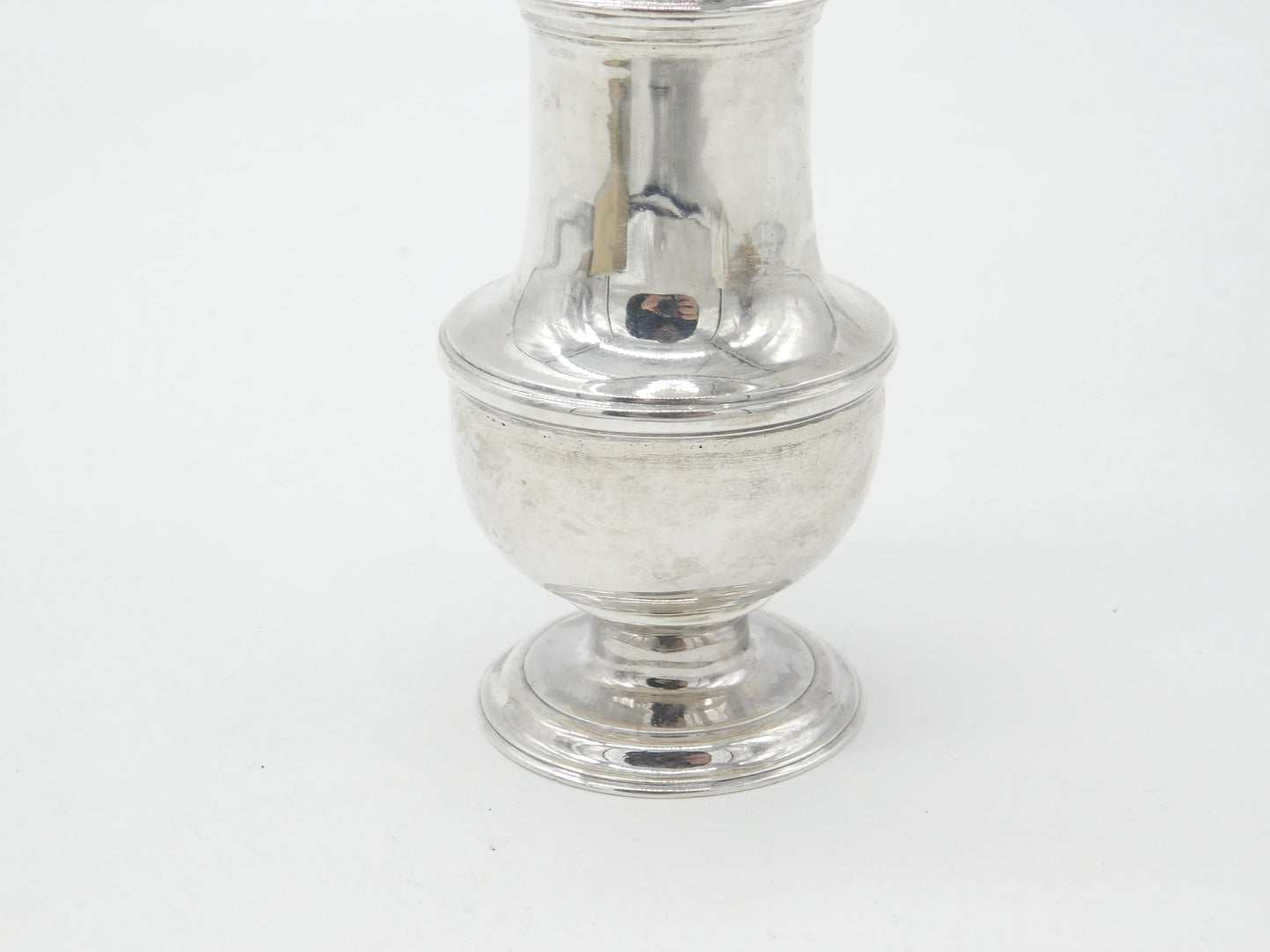 George II Sterling Silver Muffineer Sugar Caster 1735 London William Justis