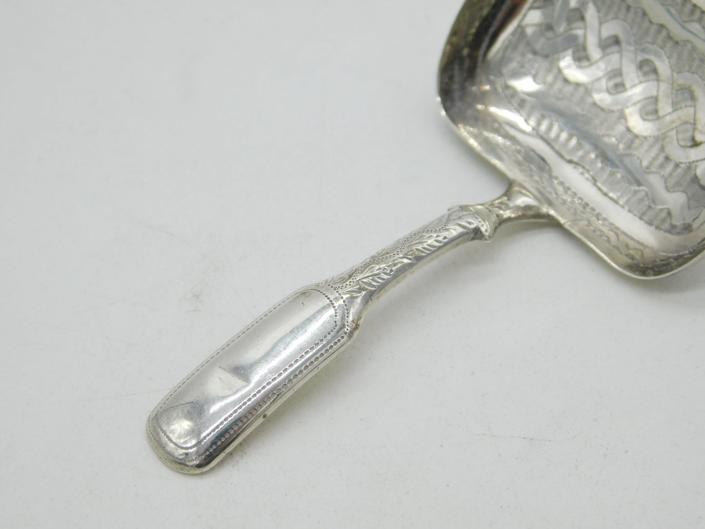 George III Sterling Silver Floral Tea Caddy Spoon Antique 1817 Birmingham