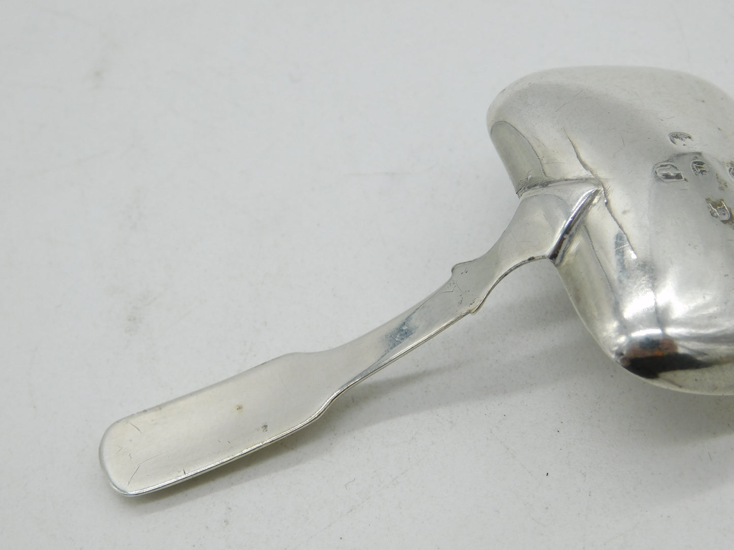 George III Sterling Silver Floral Tea Caddy Spoon Antique 1817 Birmingham