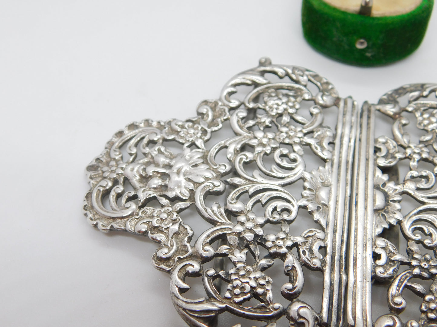 Victorian Sterling Silver Green Man Floral Pattern Nurses Buckle Antique 1894